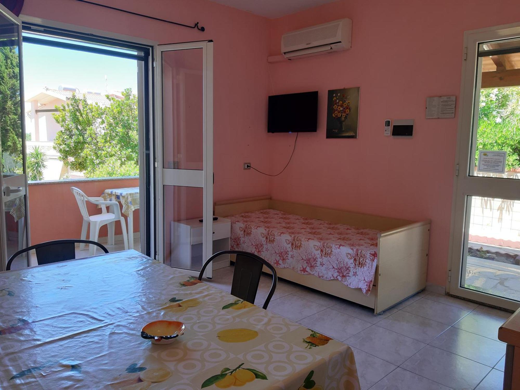 Casa Vacanze "La Caldosa" Бадезі Номер фото